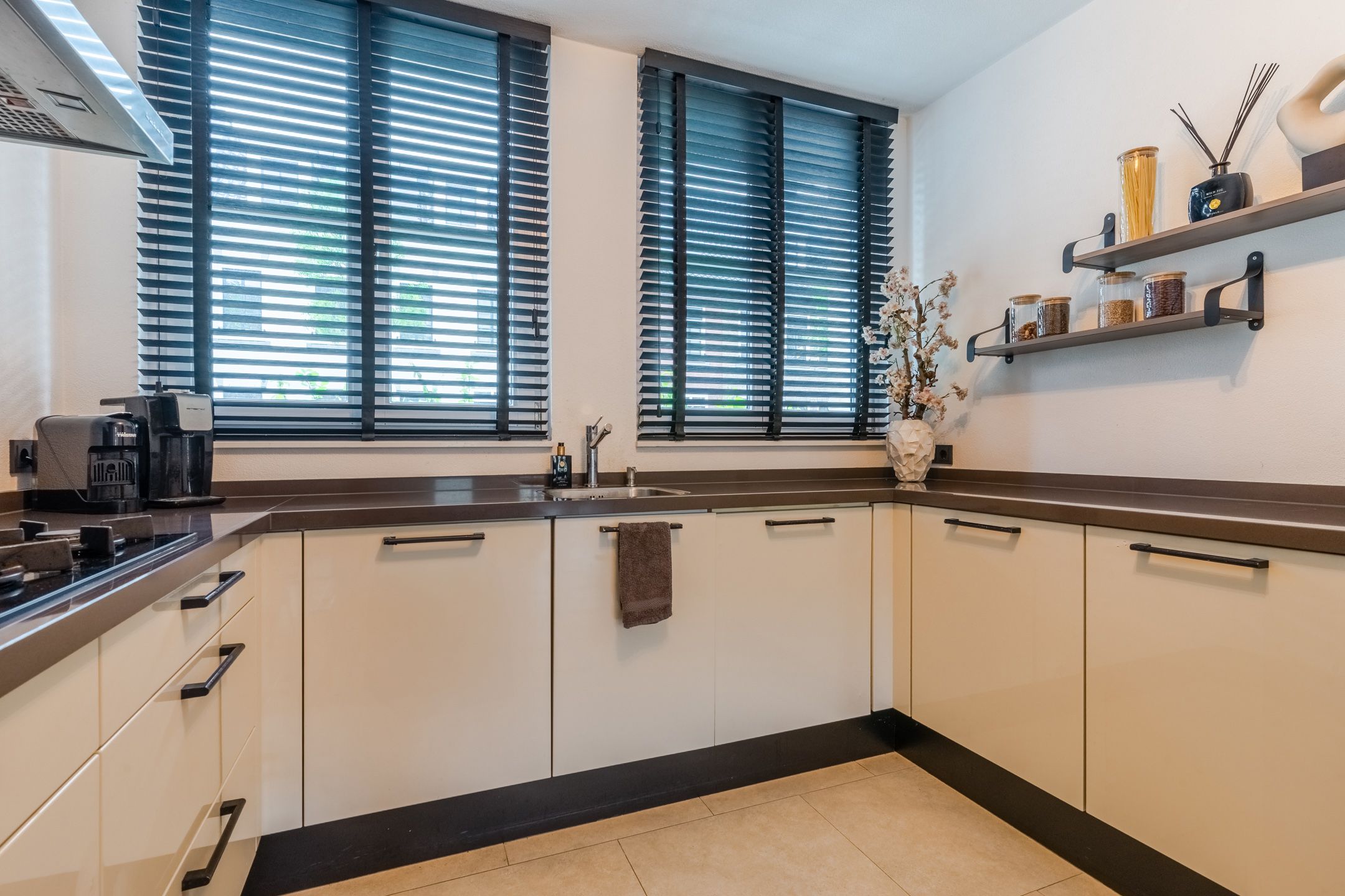 Foto 15 van Herenlaan 139