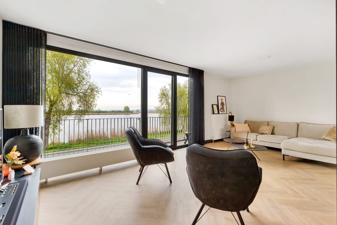 Foto 2 van Ploeganker 55