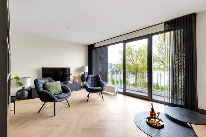 Photo 29 of Ploeganker 55