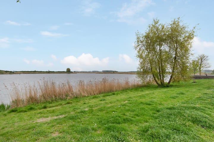 Photo 42 of Ploeganker 55