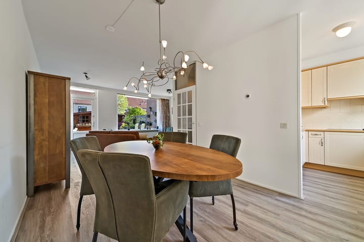 Foto 2 van Morgentale 12