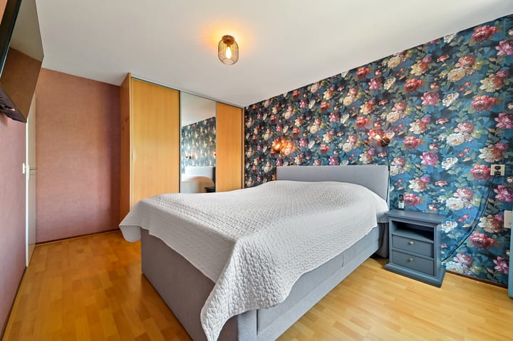 Foto 24 van Morgentale 12