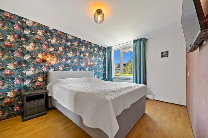 Foto 25 van Morgentale 12