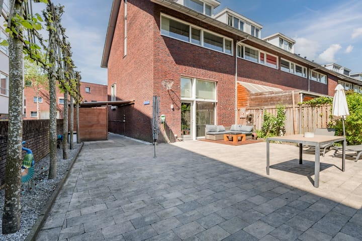 Foto 8 van Stoomlederplein 2