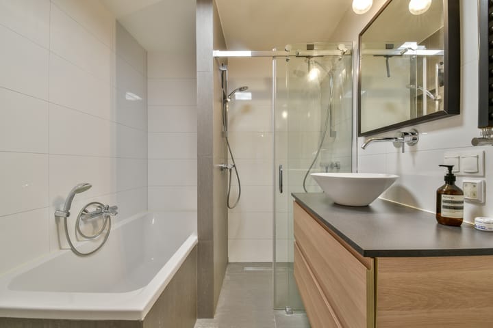 Photo 12 of Bartholomeus Diazstraat 12-H