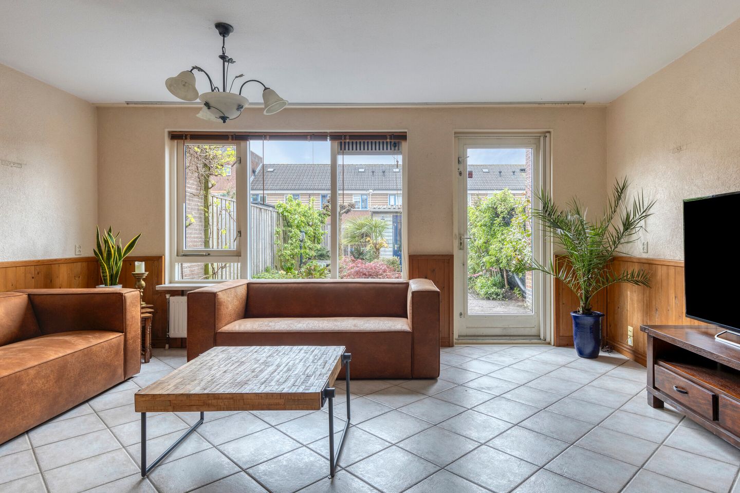 Foto 10 van James Grievegaarde 18