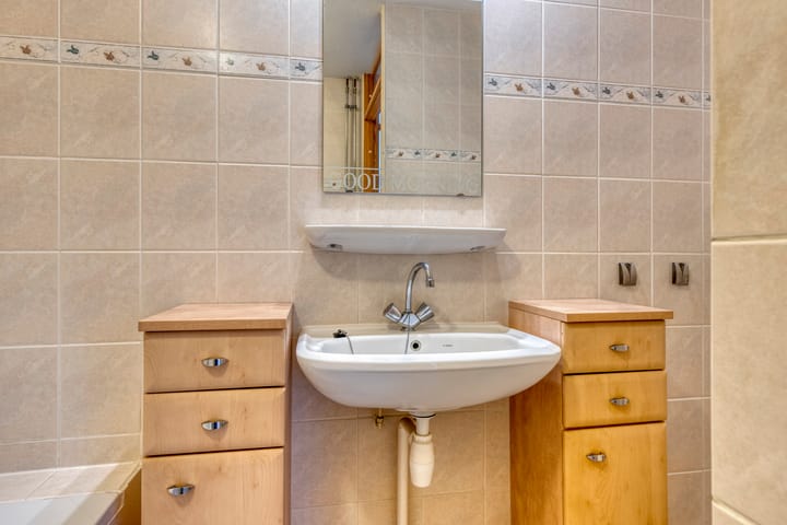 Photo 24 of James Grievegaarde 18