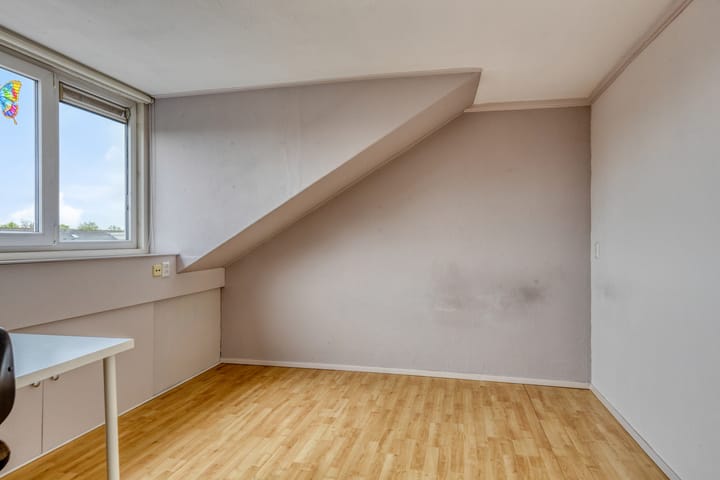 Photo 29 of James Grievegaarde 18