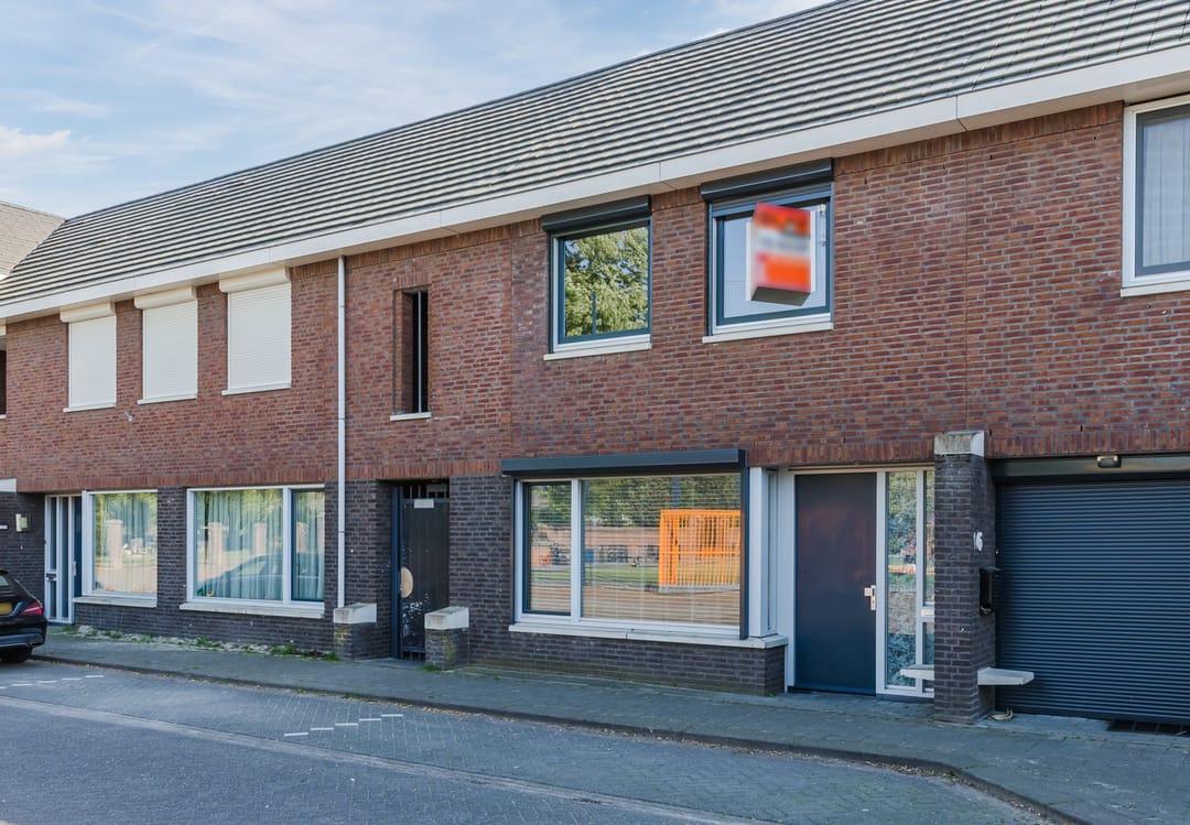 Foto 2 van Molstraat 18