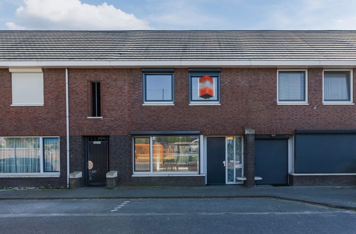 Foto 4 van Molstraat 18