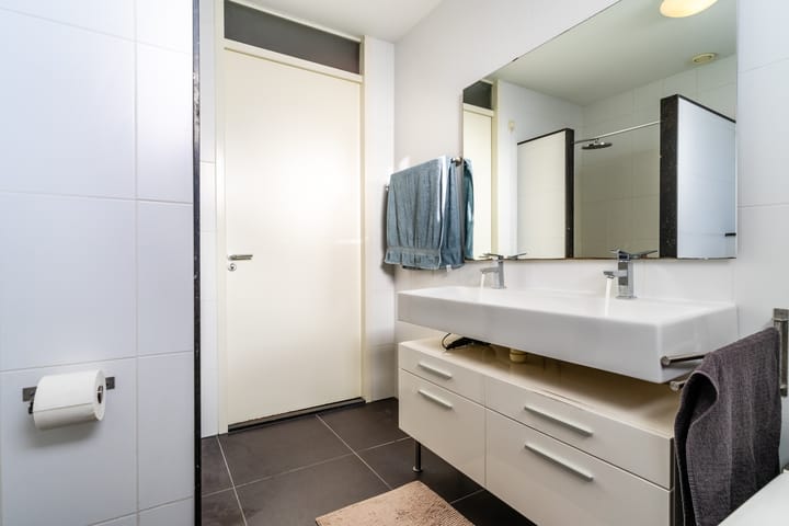 Foto 19 van Molstraat 18