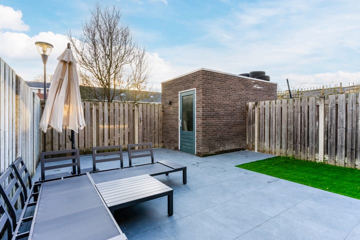 Foto 23 van Molstraat 18