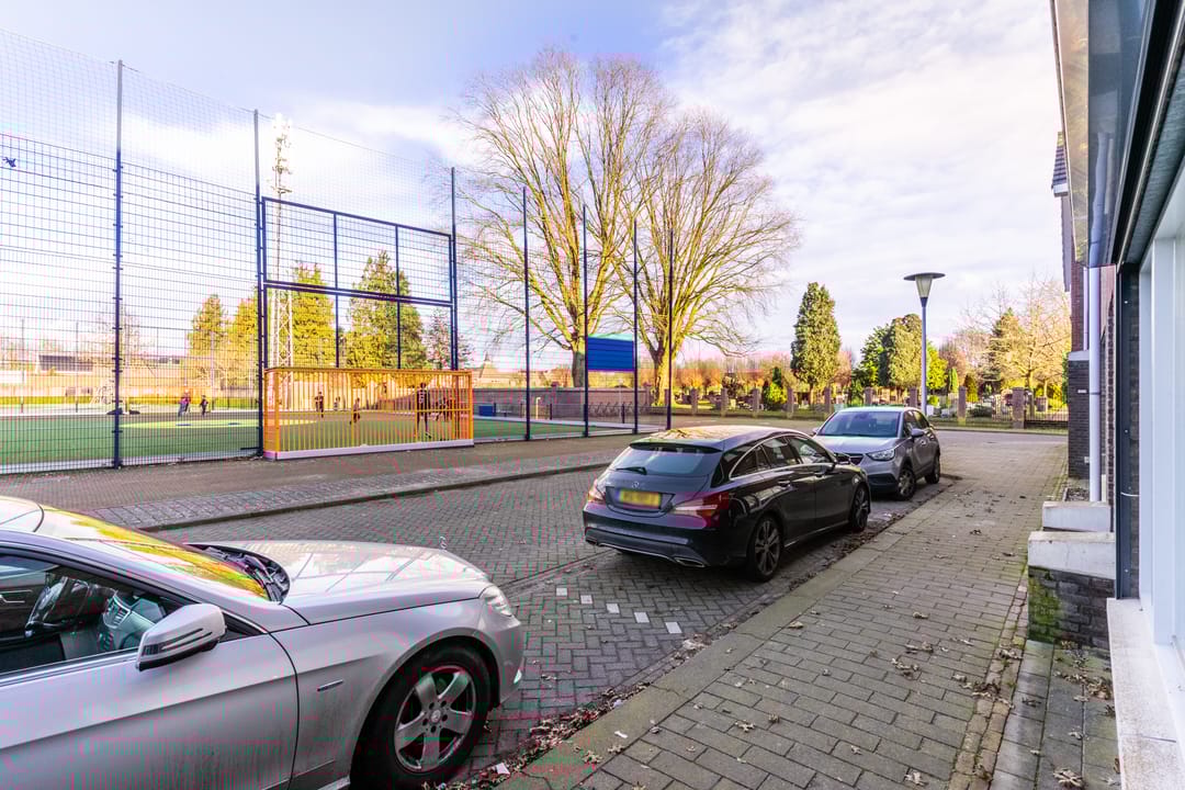 Foto 26 van Molstraat 18