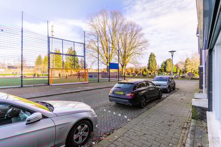 Foto 26 van Molstraat 18