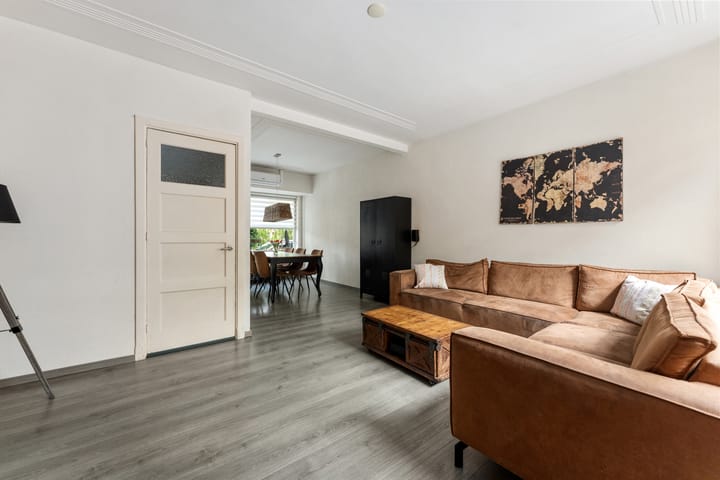 Foto 8 van Surinamesingel 37