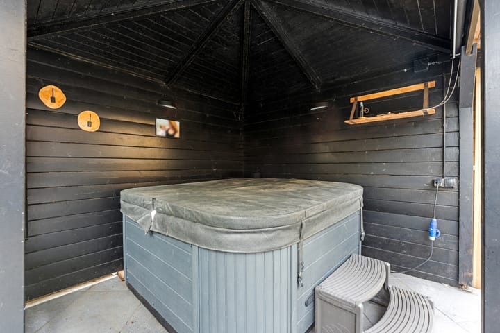 Foto 24 van Surinamesingel 37