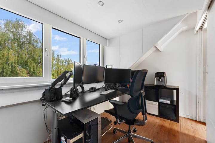 Foto 45 van Surinamesingel 37