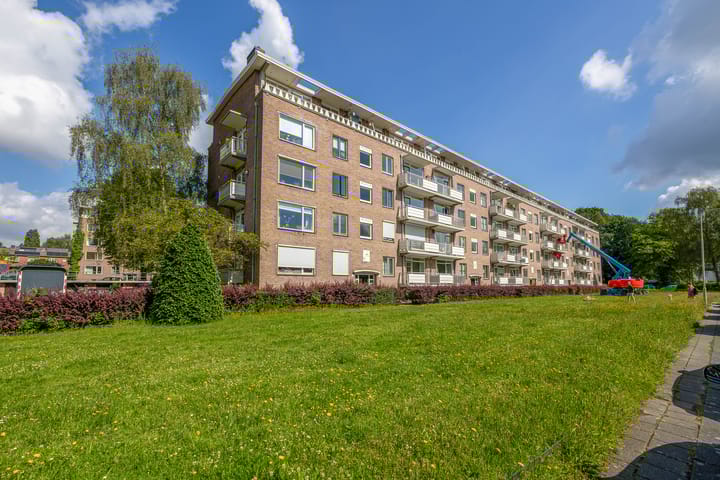 Foto 42 van Bernhardlaan 45-4