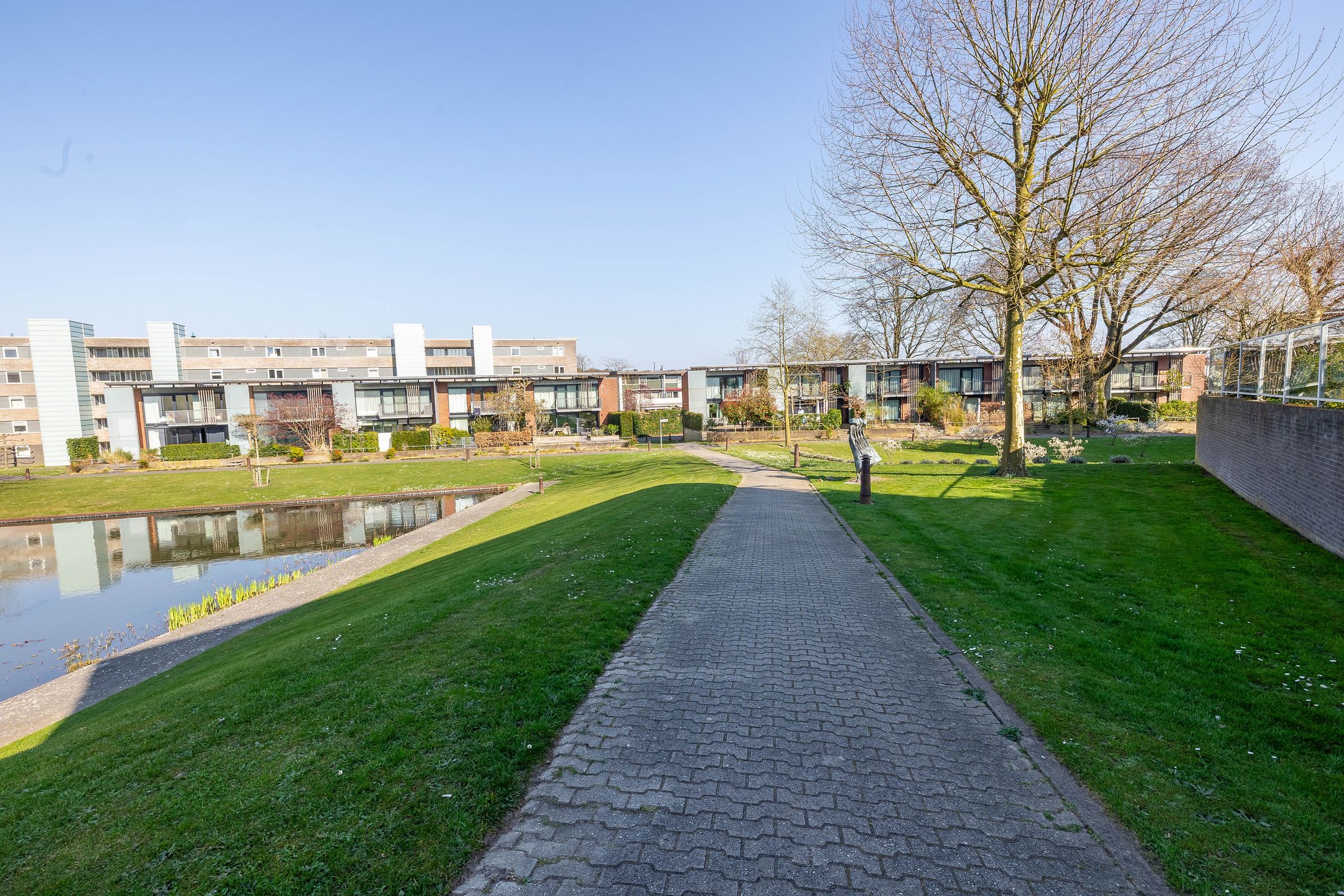 Photo 36 of Thomas Ettylaan 26