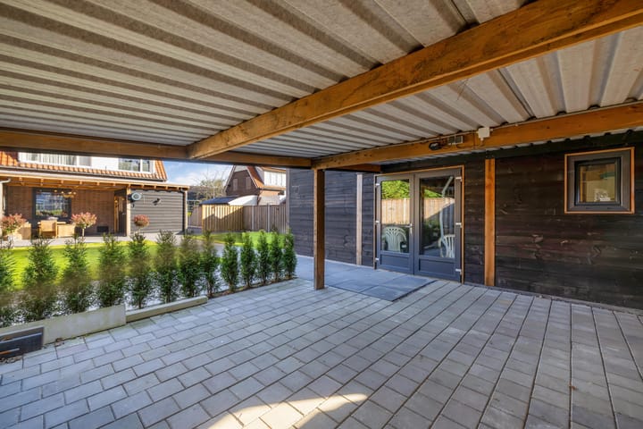 Photo 2 of Schoolstraat 20