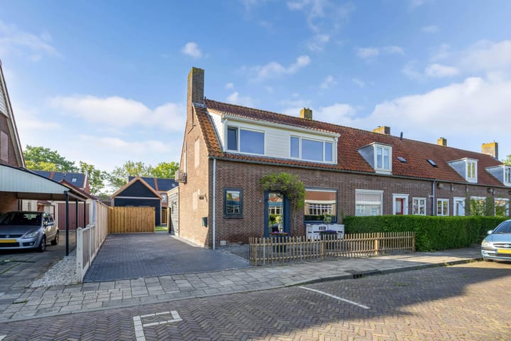 Photo 9 of Schoolstraat 20