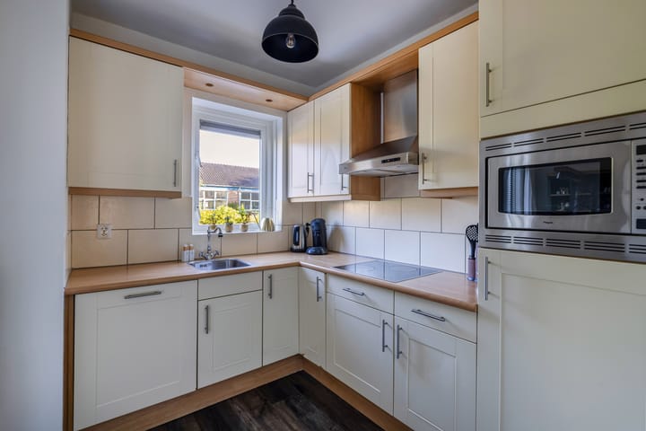 Photo 24 of Schoolstraat 20