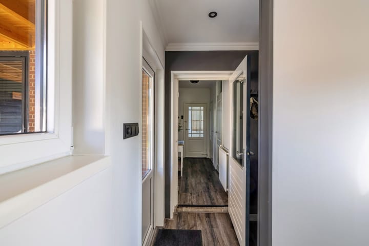 Photo 28 of Schoolstraat 20