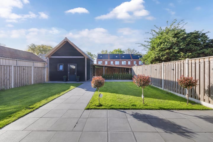 Photo 30 of Schoolstraat 20