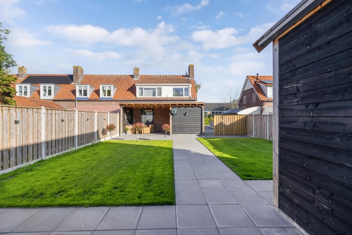 Photo 36 of Schoolstraat 20