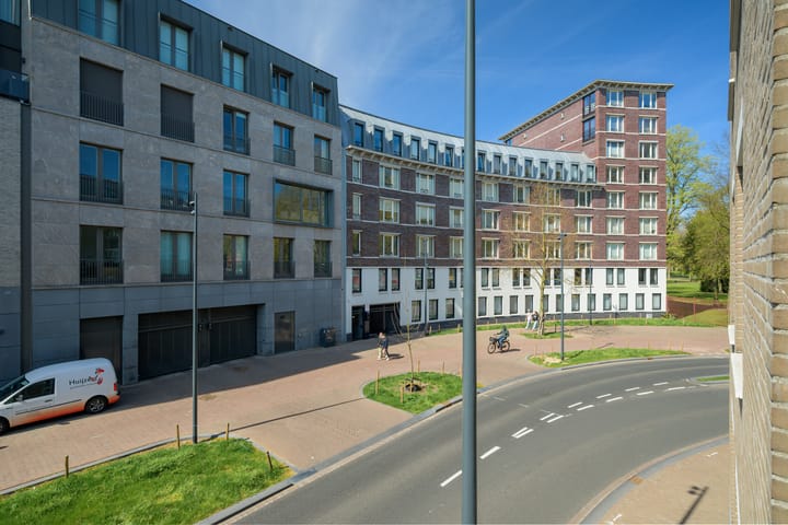 Foto 33 van J.F. Kennedylaan 6-A