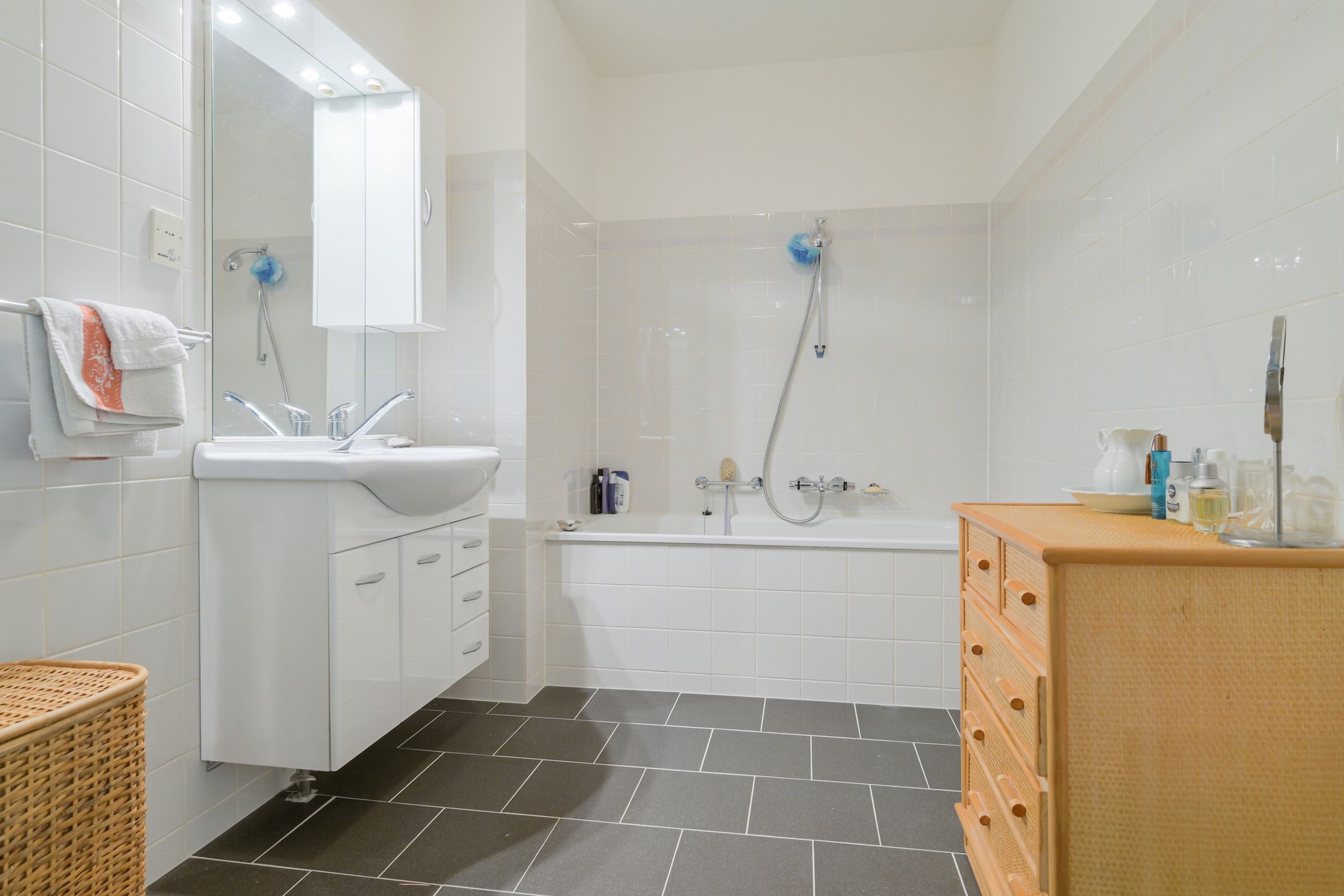 Foto 39 van J.F. Kennedylaan 6-A