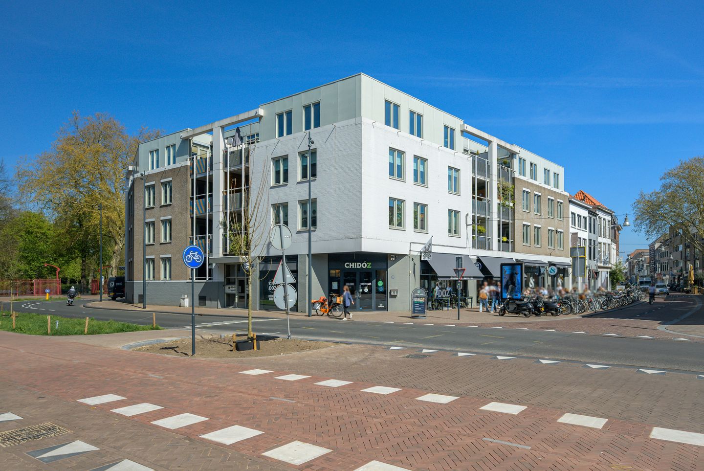 Foto 44 van J.F. Kennedylaan 6-A