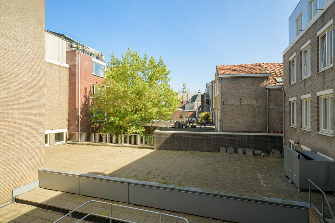 Foto 43 van J.F. Kennedylaan 6-A