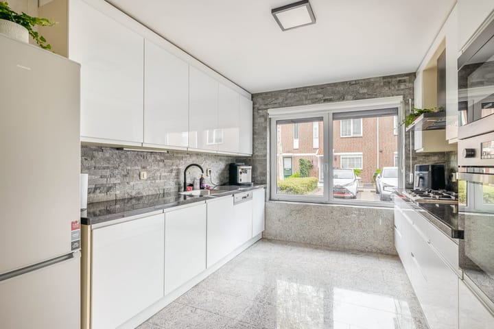 Foto 3 van Angelagang 12