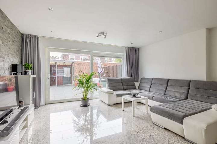 Foto 15 van Angelagang 12