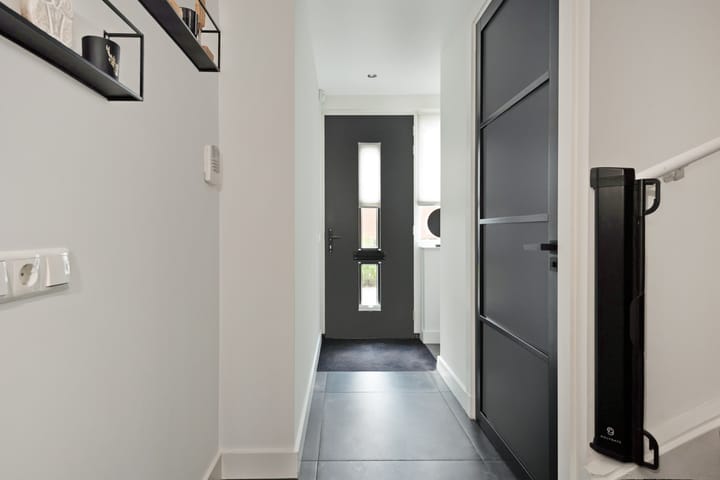 Foto 9 van Stienstrastraat 1