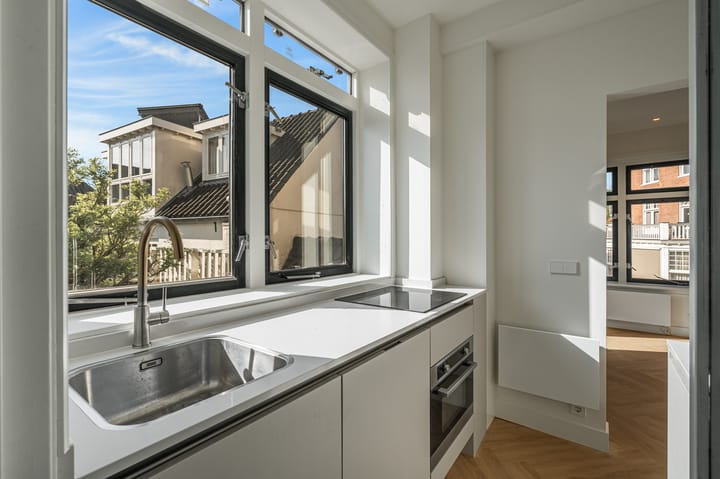 Foto 8 van Bloemendaalseweg 341-A