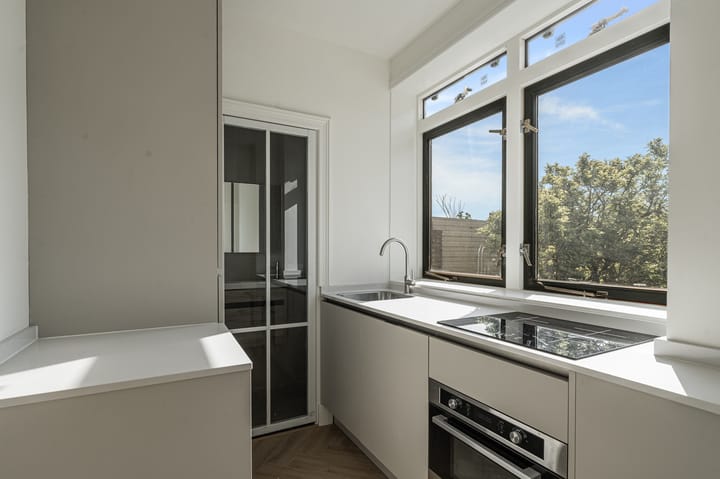 Foto 10 van Bloemendaalseweg 341-A