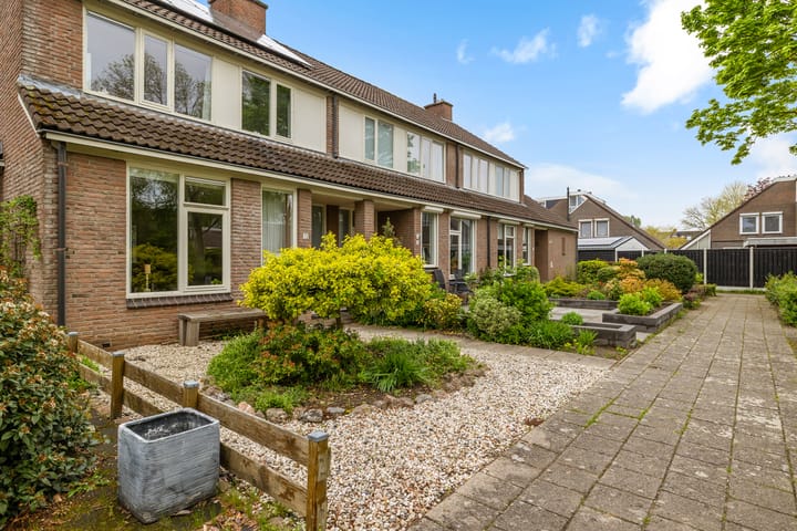 Foto 2 van van Rechterenlaan 72