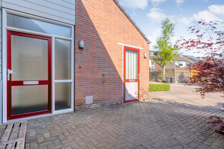 Foto 9 van Koolmeesstraat 6