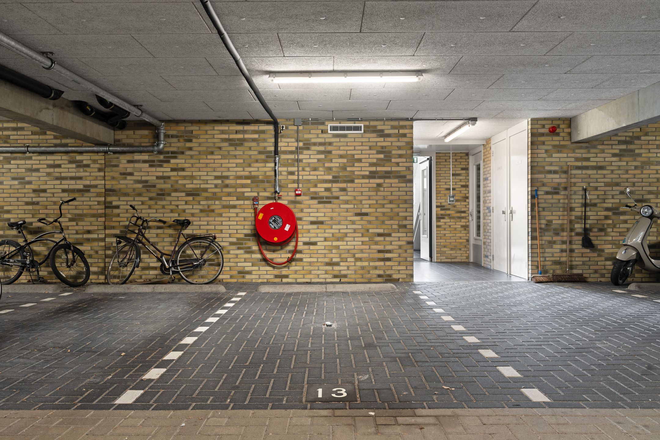 Photo 33 of Fanny Blankers-Koenlaan 19