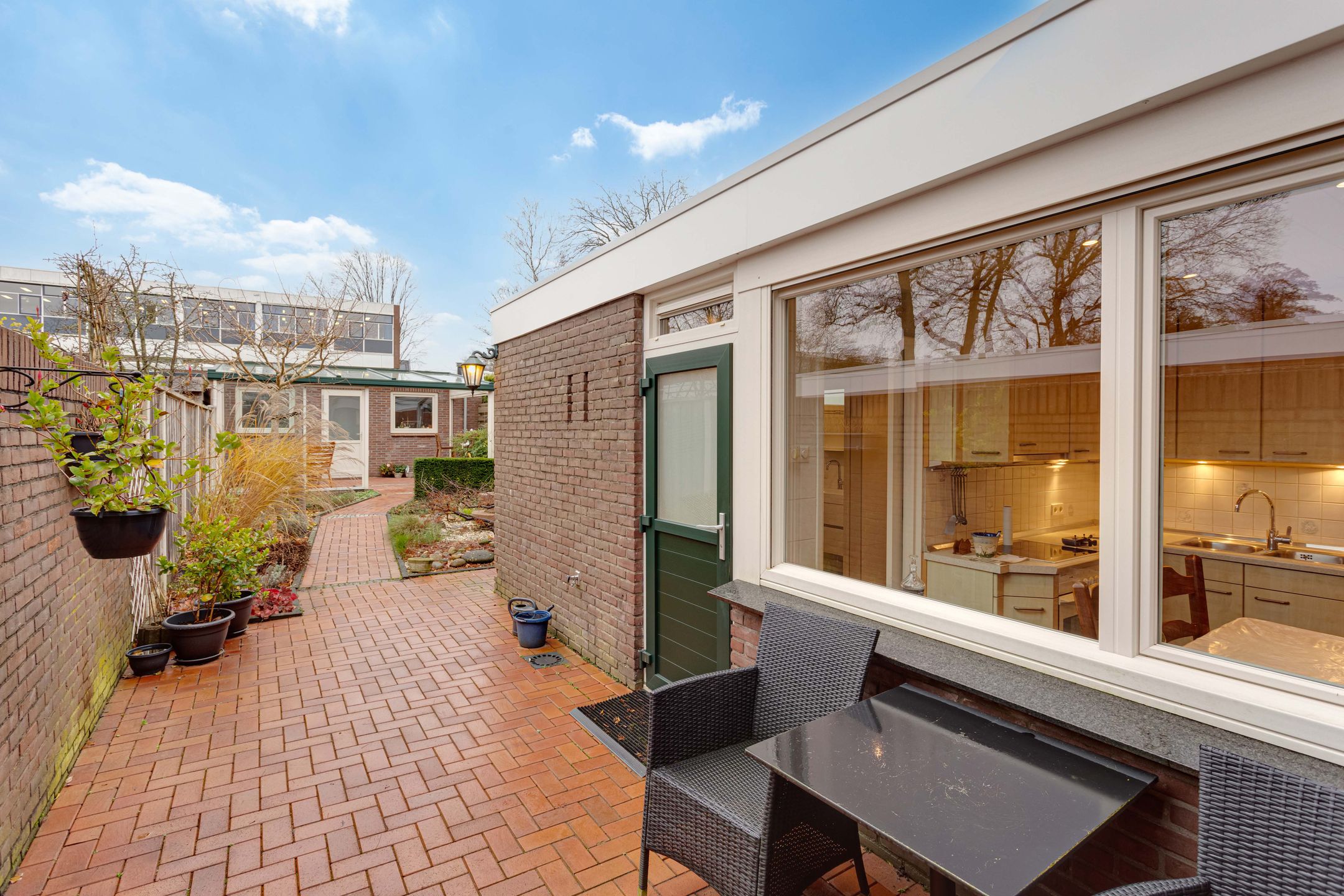 Foto 3 van Dahliastraat 132