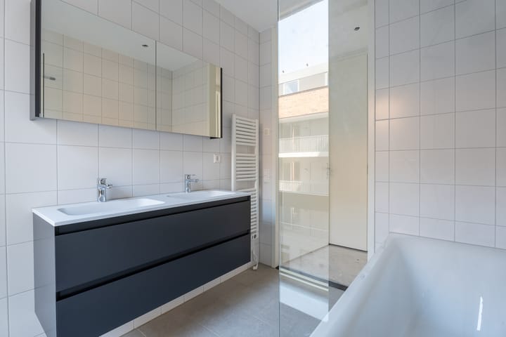 Foto 18 van Markendaalseweg 74-C4