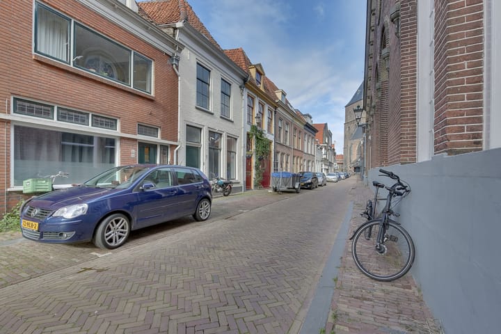 Foto 41 van Buiten Nieuwstraat 70