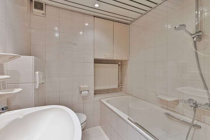 Foto 20 van Bachstraat 24