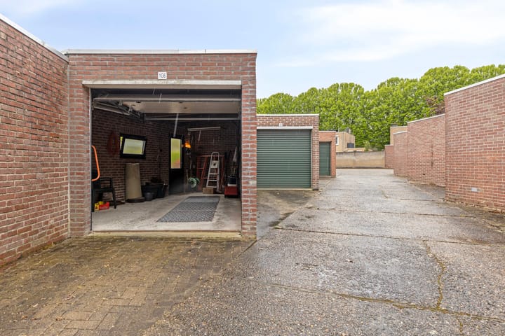 Foto 30 van Bachstraat 24