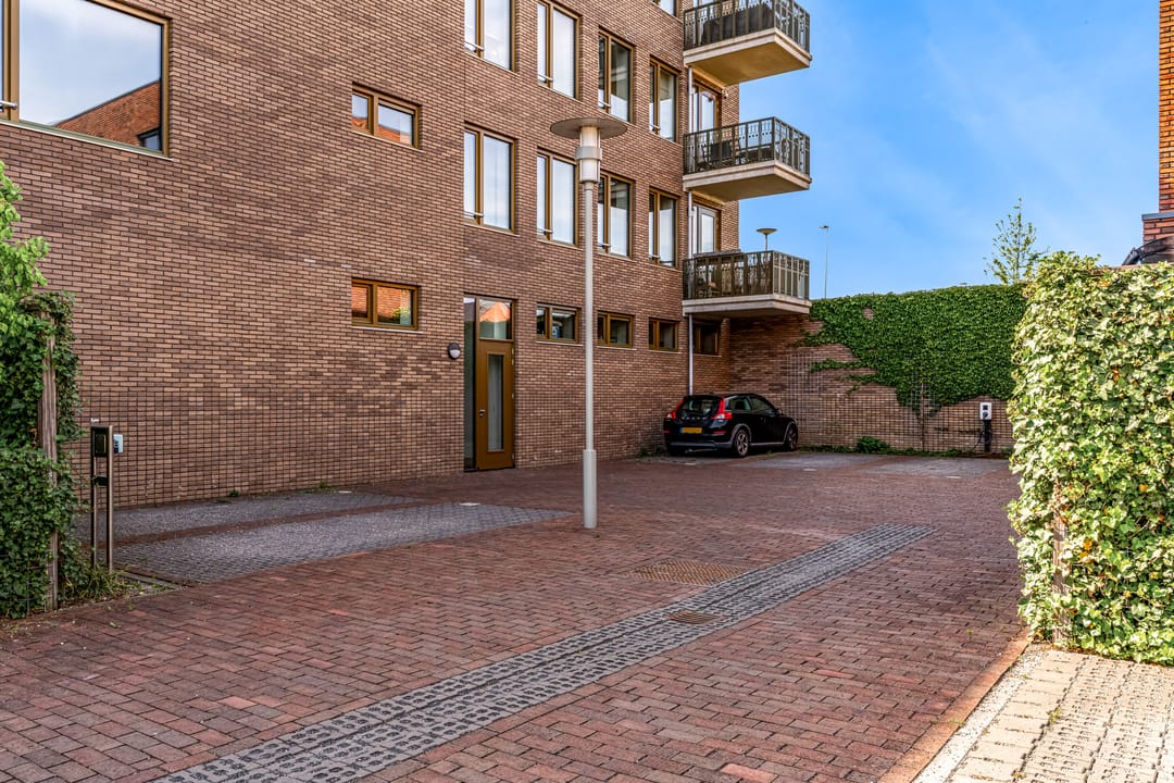 Photo 23 of Zilveren Florijnlaan 251