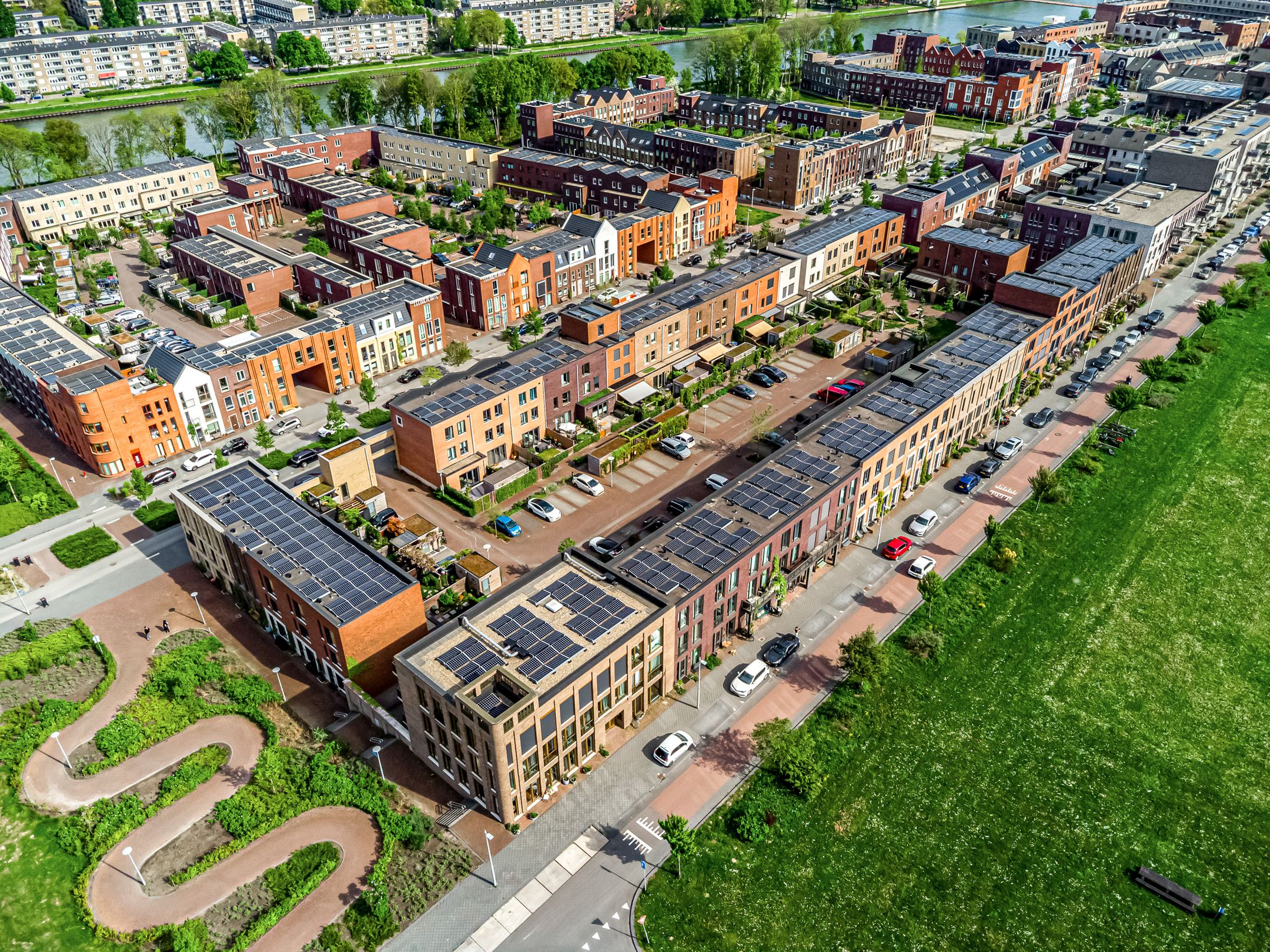 Photo 27 of Zilveren Florijnlaan 251