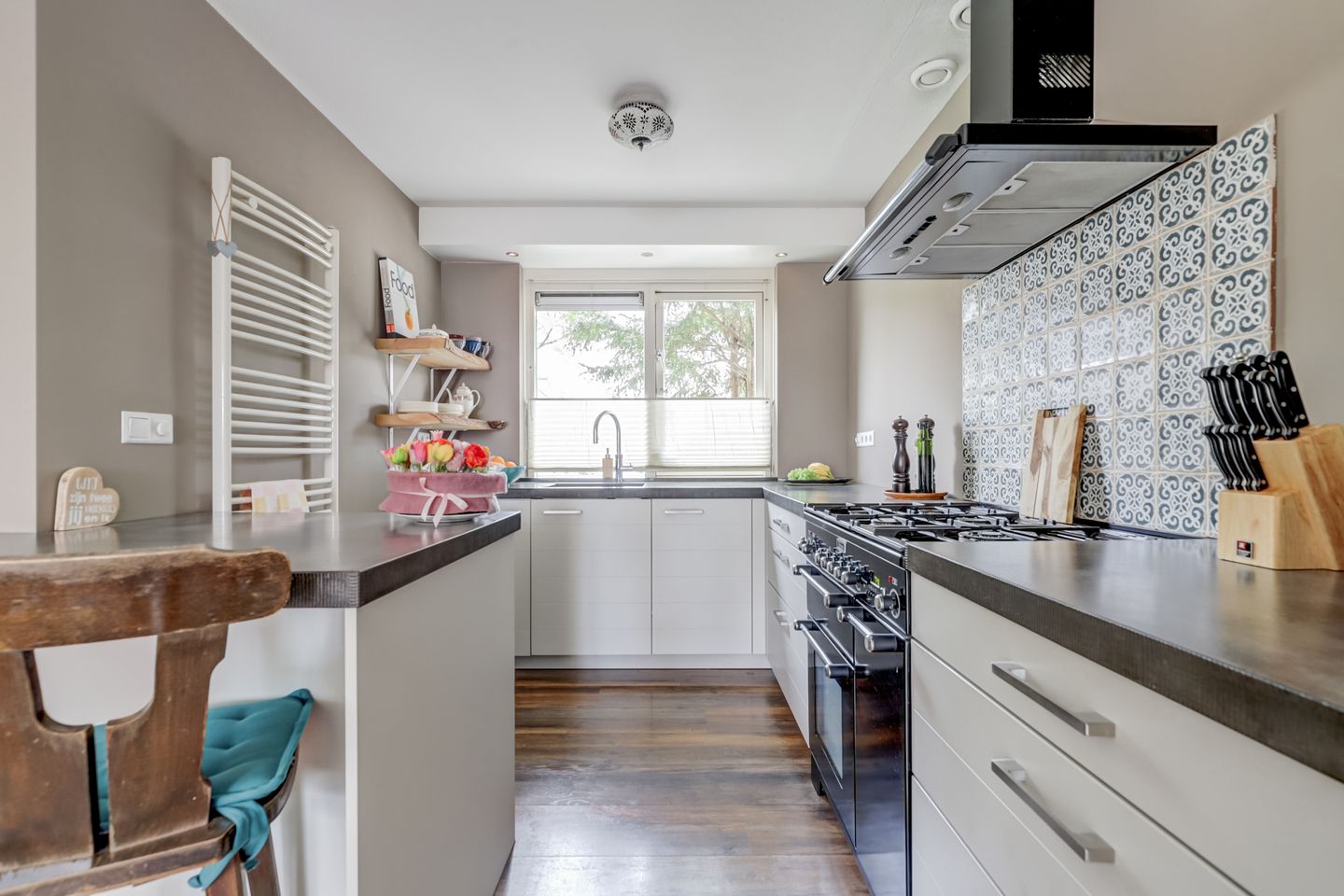 Photo 14 of Johannes Chr. Bendorpstraat 2