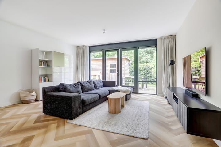 Photo 2 of Rozenburg 30